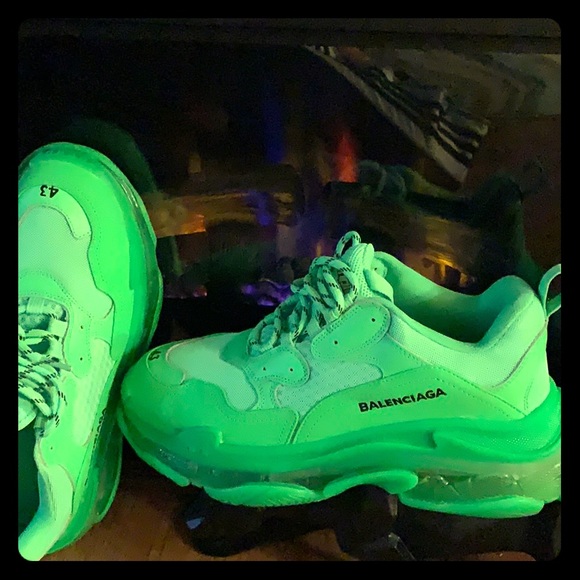 balenciagas lime green